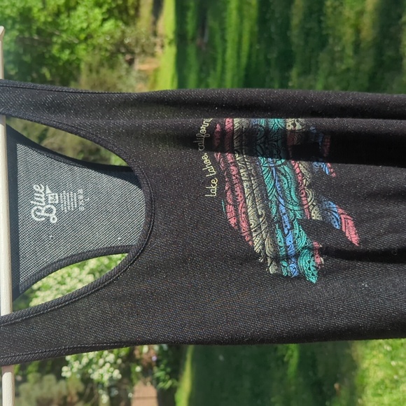 2 Racerback tops - Picture 2 of 3